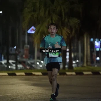 Runner Photo 8990172