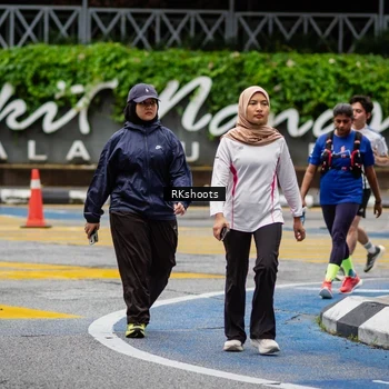 Runner Photo 8990179