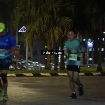 Runner Photo 8990185