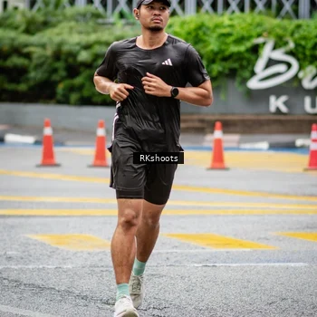 Runner Photo 8990186