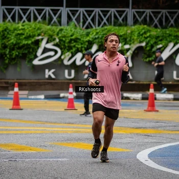 Runner Photo 8990192