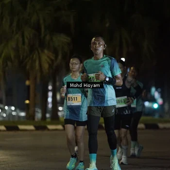 Runner Photo 8990195