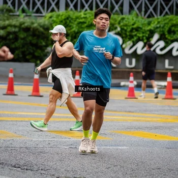 Runner Photo 8990201