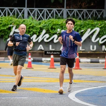 Runner Photo 8990209