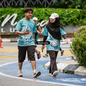 Runner Photo 8990214