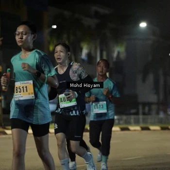 Runner Photo 8990215
