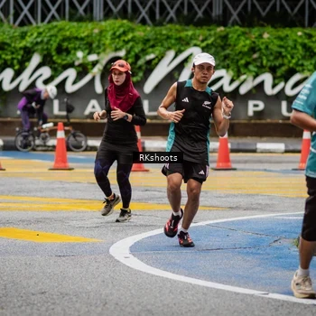 Runner Photo 8990220