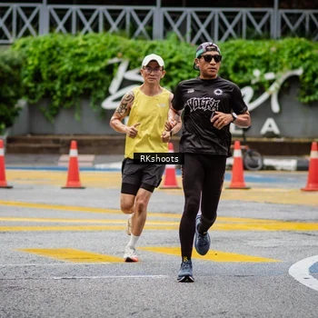 Runner Photo 8990224