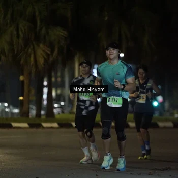 Runner Photo 8990226