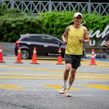 Runner Photo 8990231