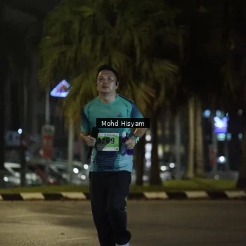 Runner Photo 8990236