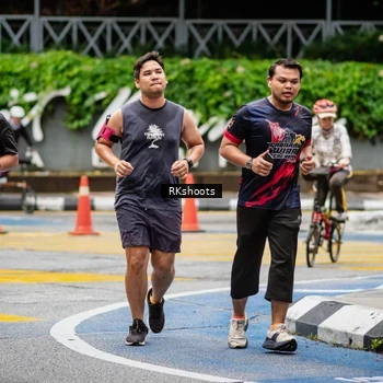 Runner Photo 8990242