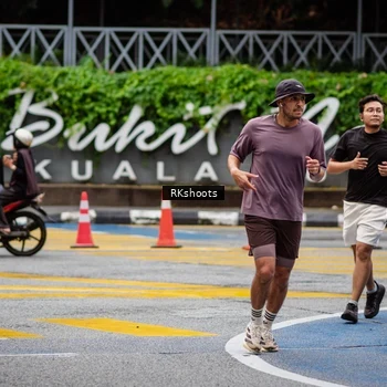 Runner Photo 8990256