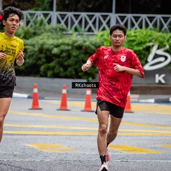 Runner Photo 8990268