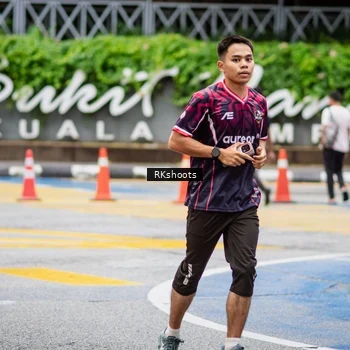 Runner Photo 8990270