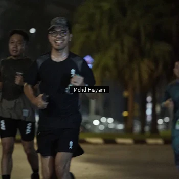 Runner Photo 8990298