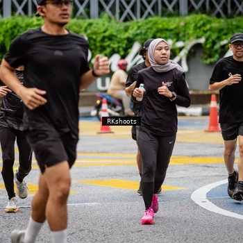 Runner Photo 8990305