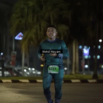 Runner Photo 8990307
