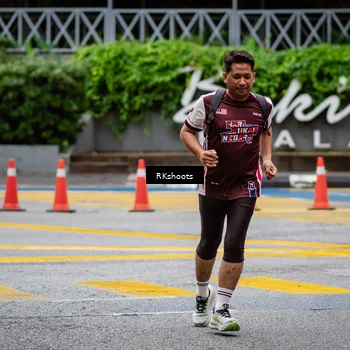 Runner Photo 8990330