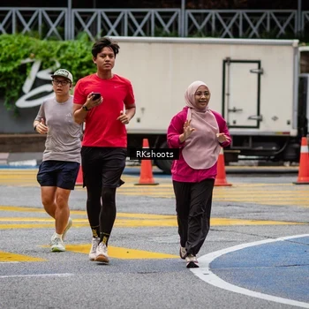 Runner Photo 8990334