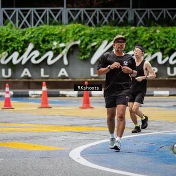 Runner Photo 8990342