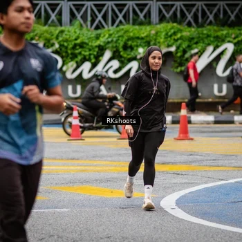 Runner Photo 8990372