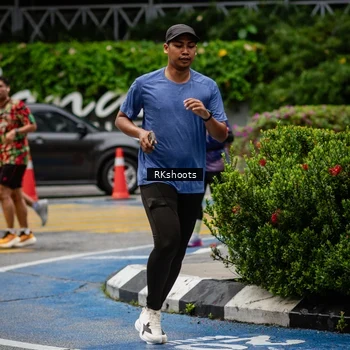 Runner Photo 8990375