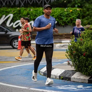 Runner Photo 8990388