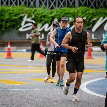 Runner Photo 8990390