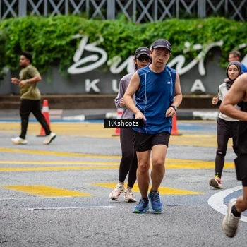 Runner Photo 8990392