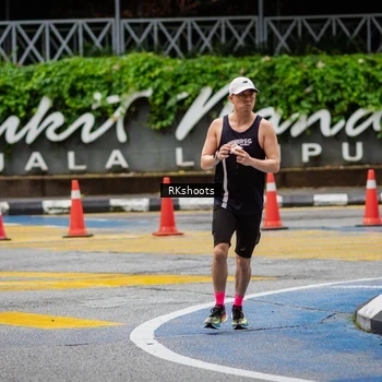Runner Photo 8990431
