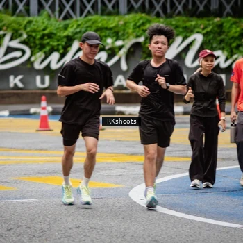 Runner Photo 8990441