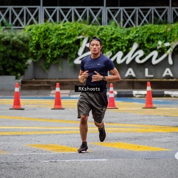 Runner Photo 8990452