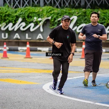 Runner Photo 8990465