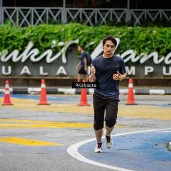 Runner Photo 8990466