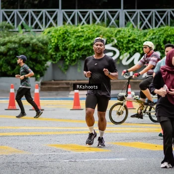 Runner Photo 8990478