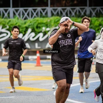 Runner Photo 8990498