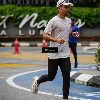 Runner Photo 8990517