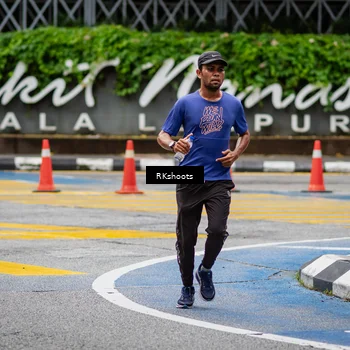 Runner Photo 8990525