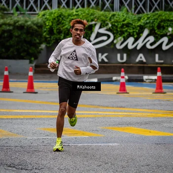 Runner Photo 8990533