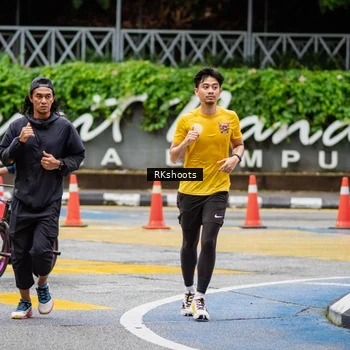 Runner Photo 8990564