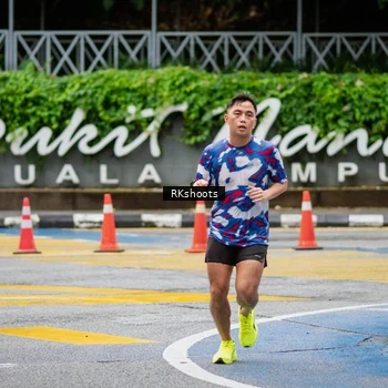 Runner Photo 8990591