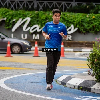 Runner Photo 8990611