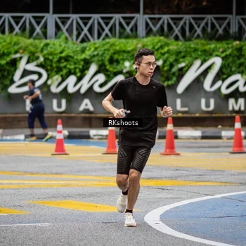 Runner Photo 8990626