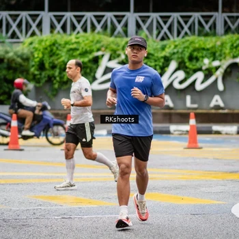 Runner Photo 8990630