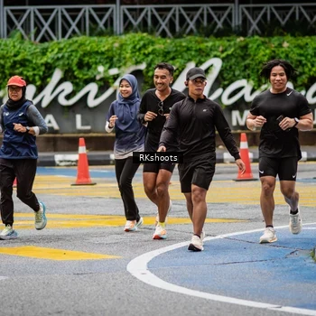 Runner Photo 8990633