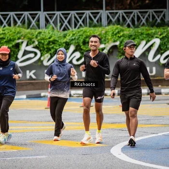 Runner Photo 8990636