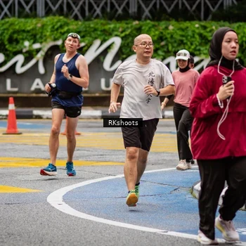 Runner Photo 8990649