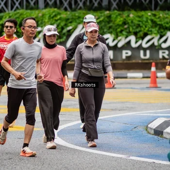 Runner Photo 8990656
