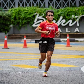 Runner Photo 8990660